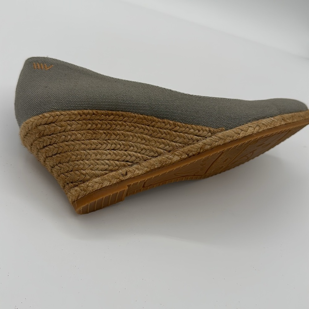 Women’s Viscata Barcelona V Cut Wedges - Picture 5 of 5